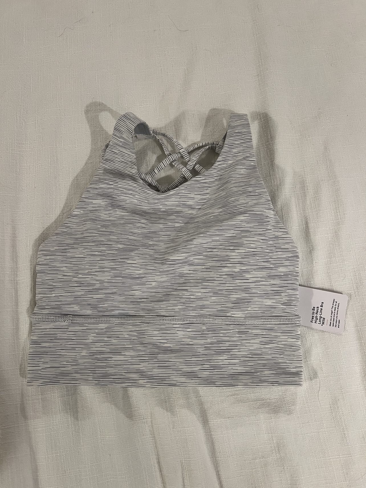 NWT Lululemon high neck sports bra grey - photo 2