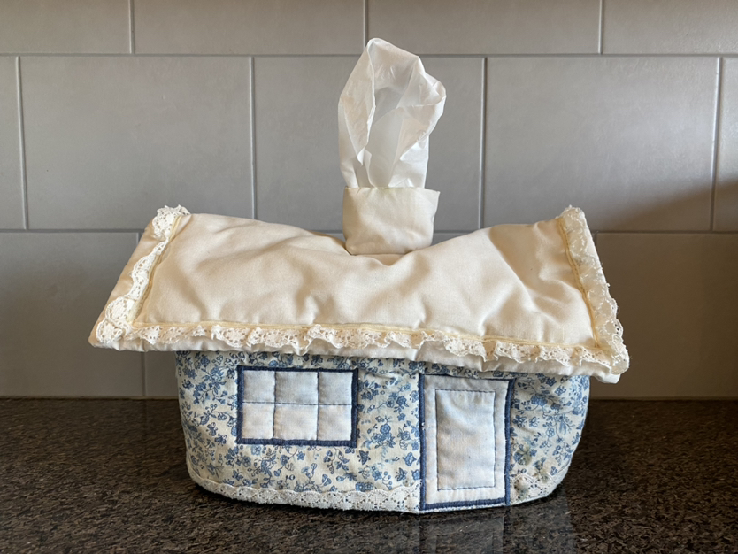 🧡 Fabric tissue box holder