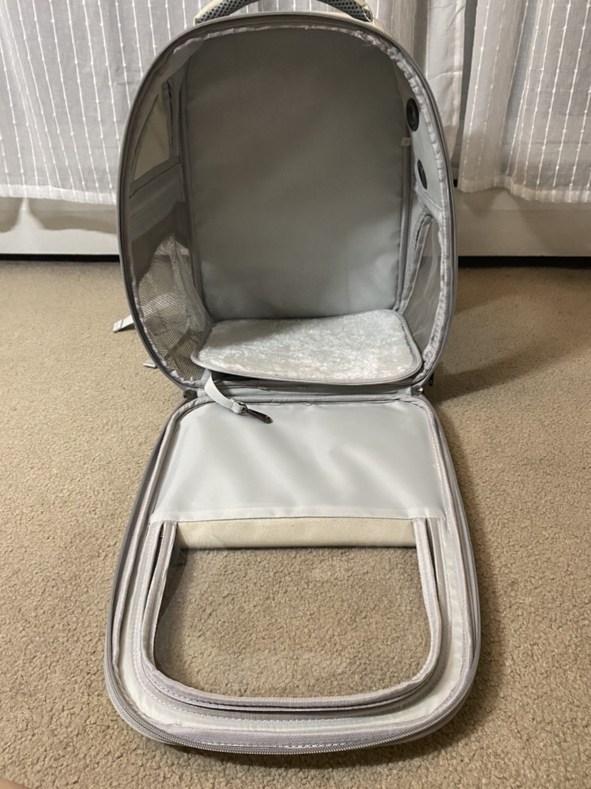 Pet Carrier/Backpack (Like New, Price Negotiable) - photo 5