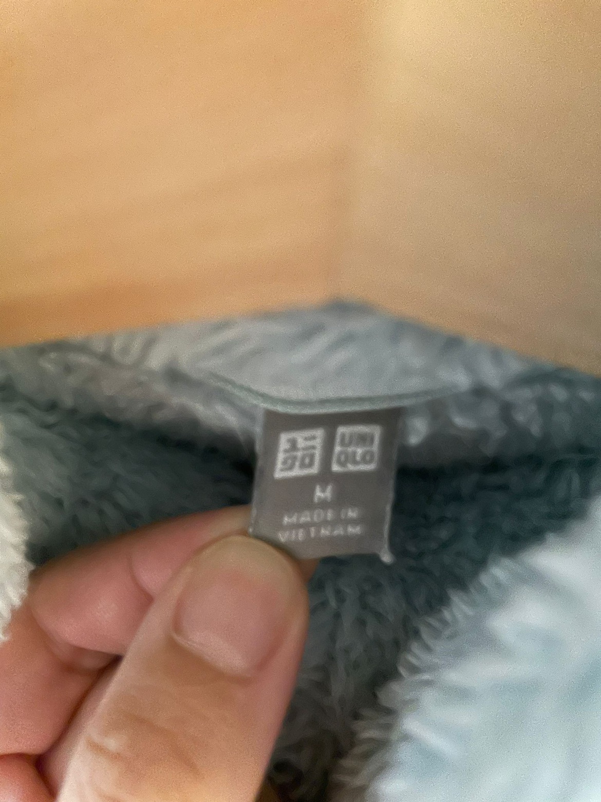 Uniqlo Fleece Jacket Light Blue - photo 3