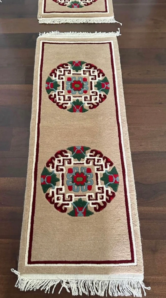 Beautiful set of rugs image indicator(2)