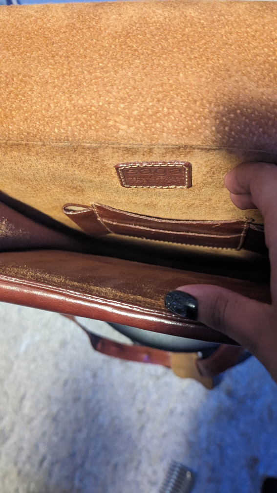 Genuine Leather messenger bag image indicator(4)