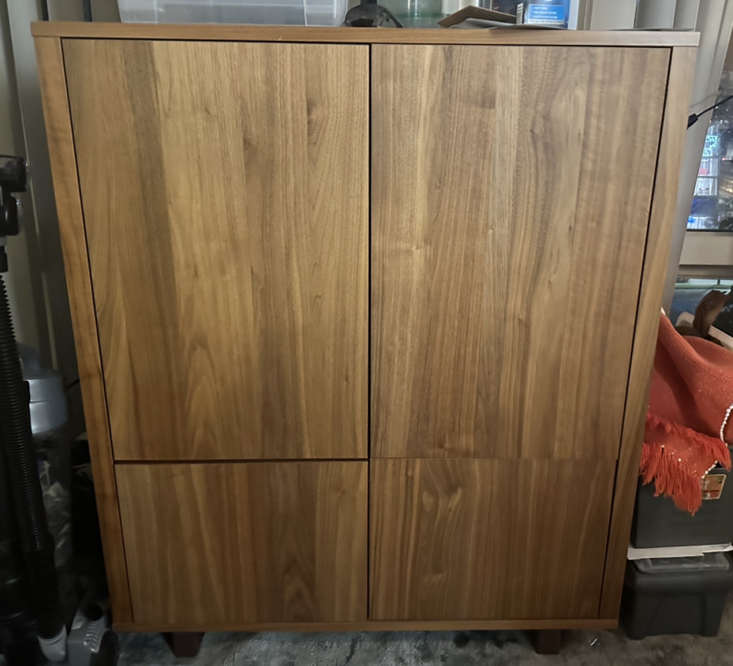 For sale New cabinet with drawers