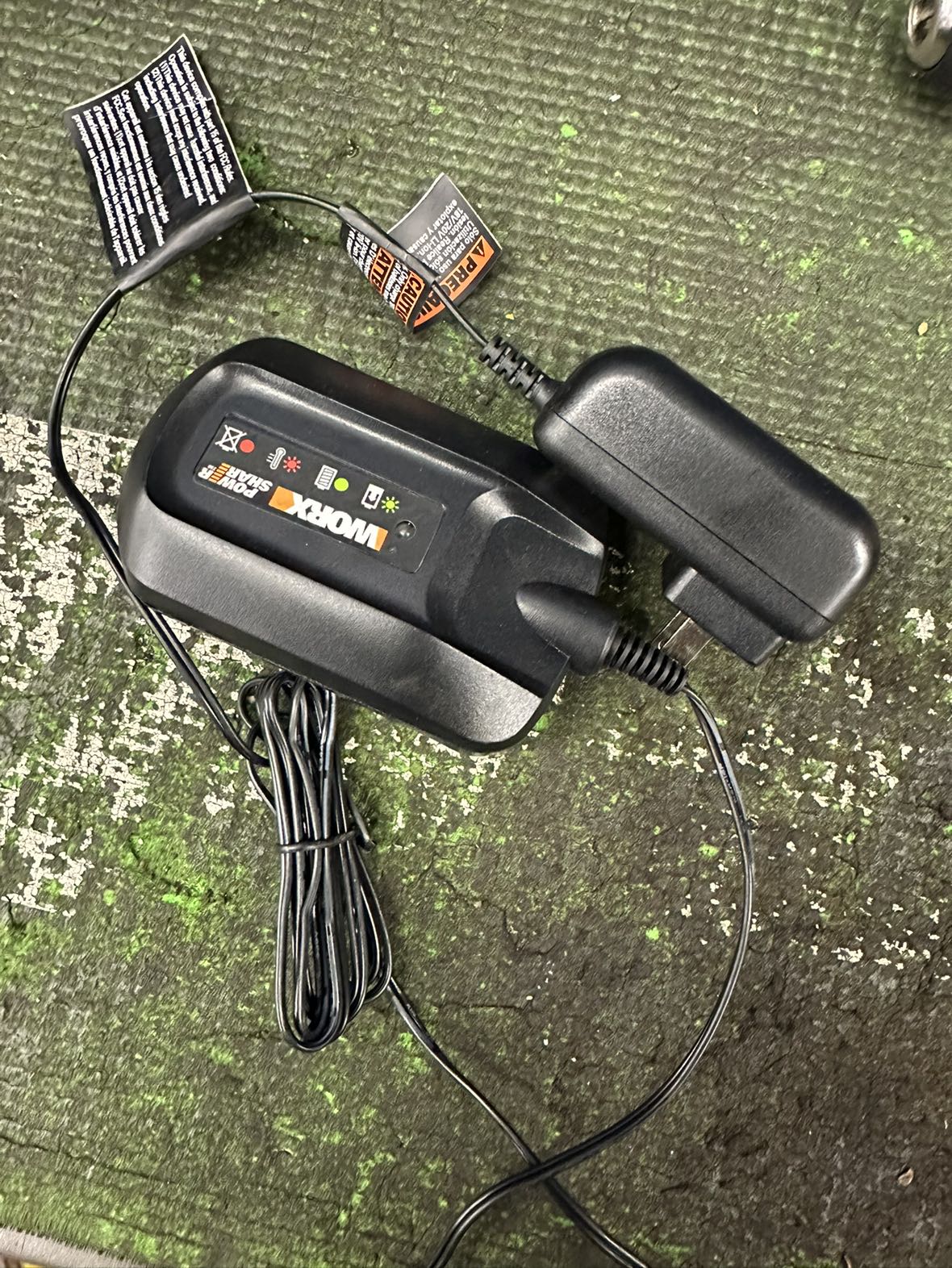 Worx impact drill and impact wrench - photo 5