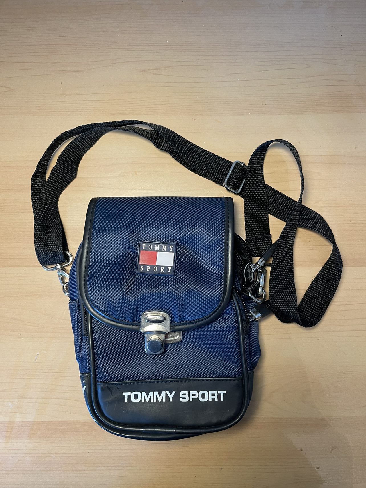 Tommy Sport side bag thumbnail