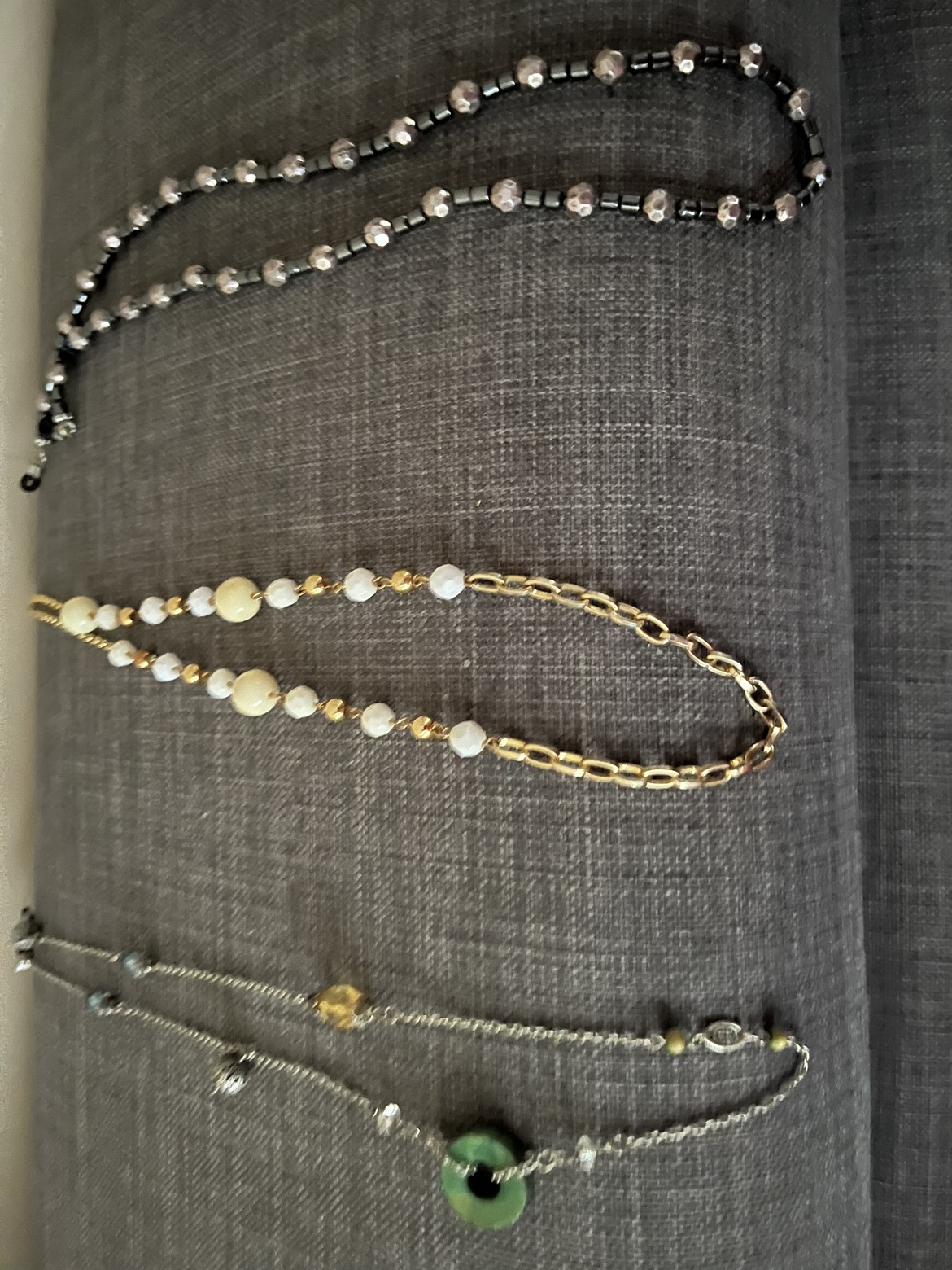 Eyeglasses Strap image indicator(3)