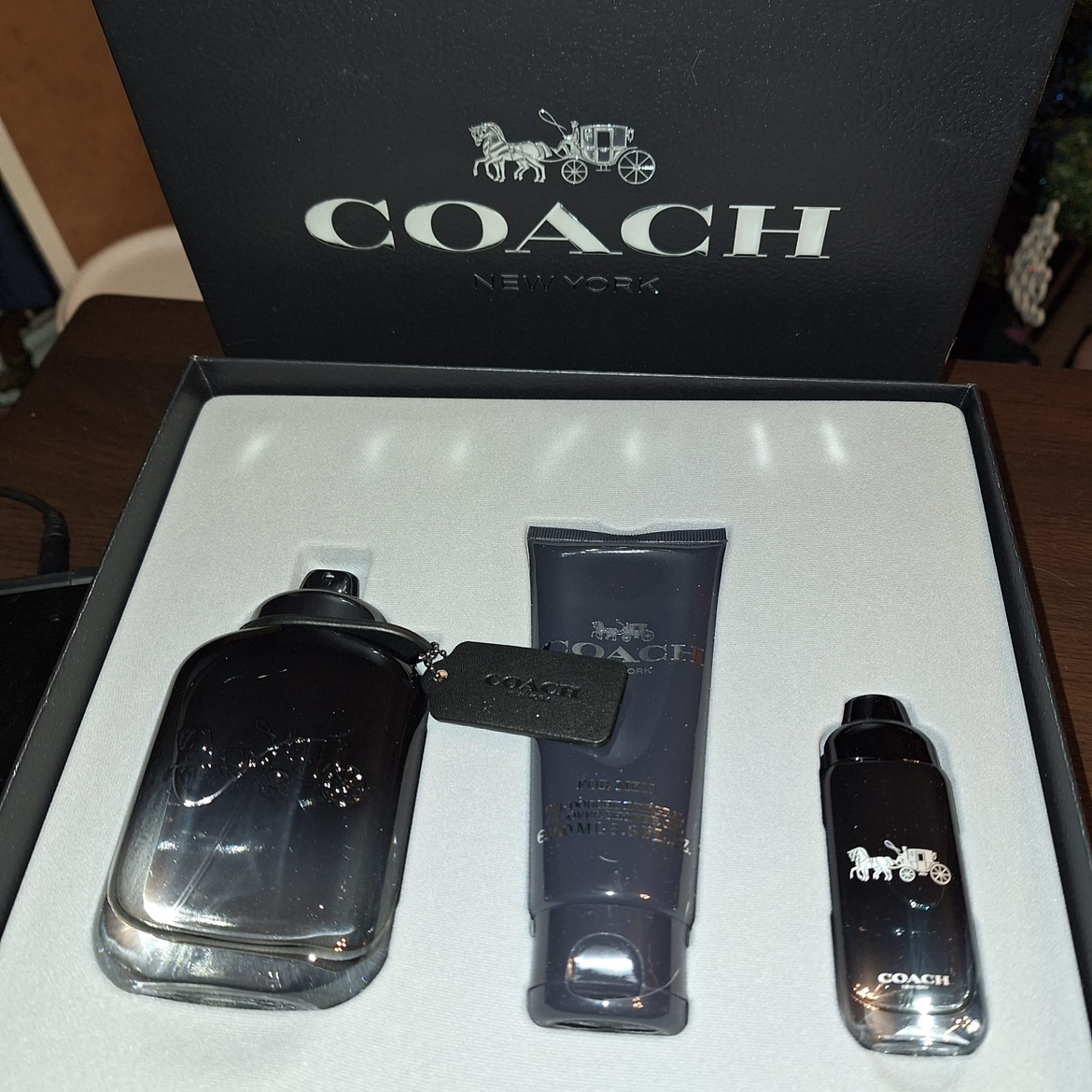 COACH Coach Man Eau de Toilette 3-Piece Set image indicator(4)
