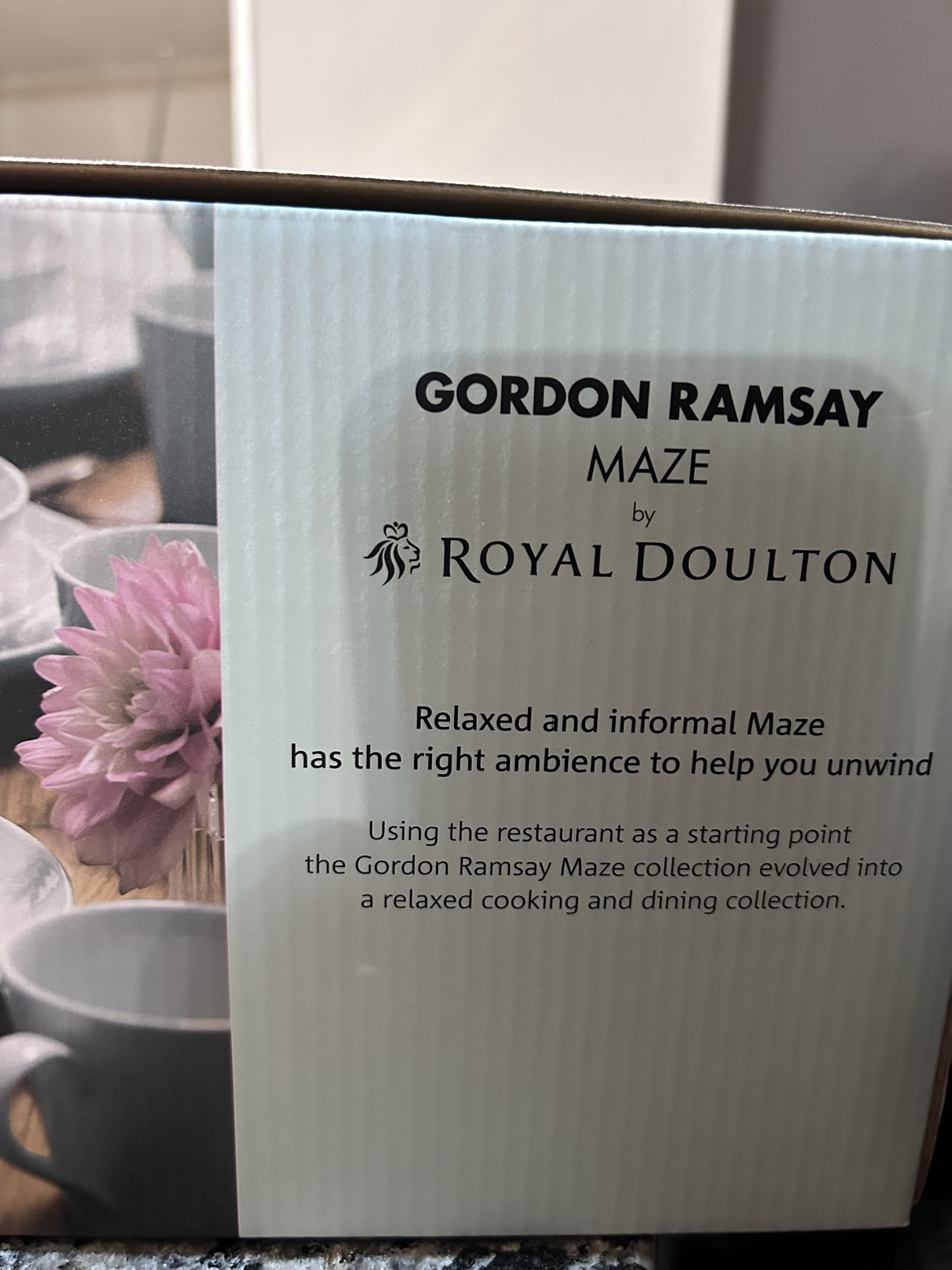 Powder blue MAZE Gordon Ramsay Tea set image indicator(2)