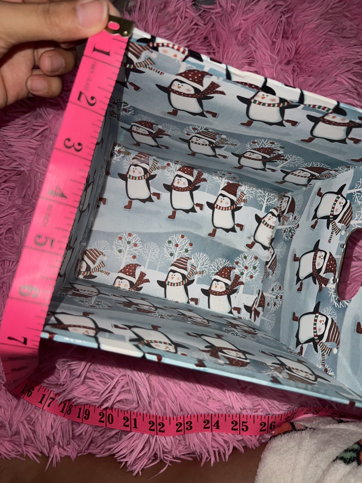 Christmas penguin box❄️ image indicator(3)