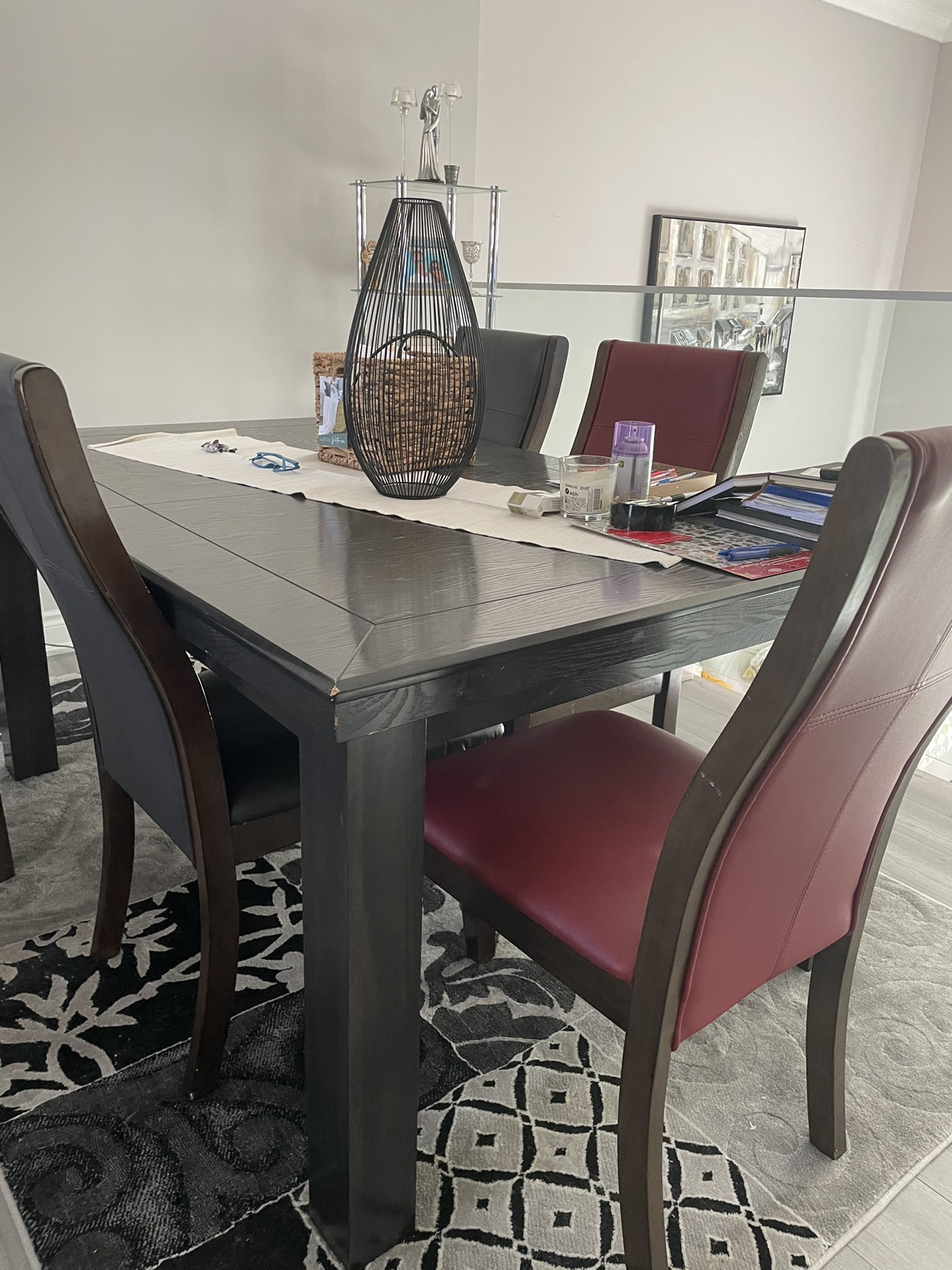 Table and chairs for sale