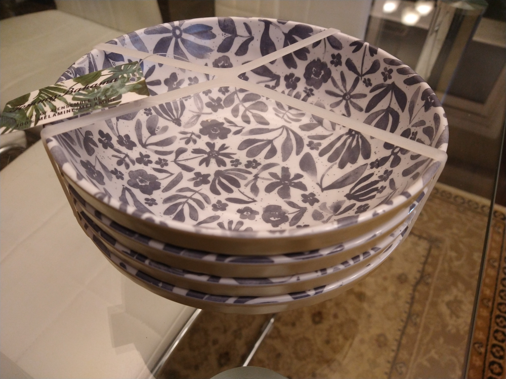 Given Away: Pasta bowls (Set of 4)