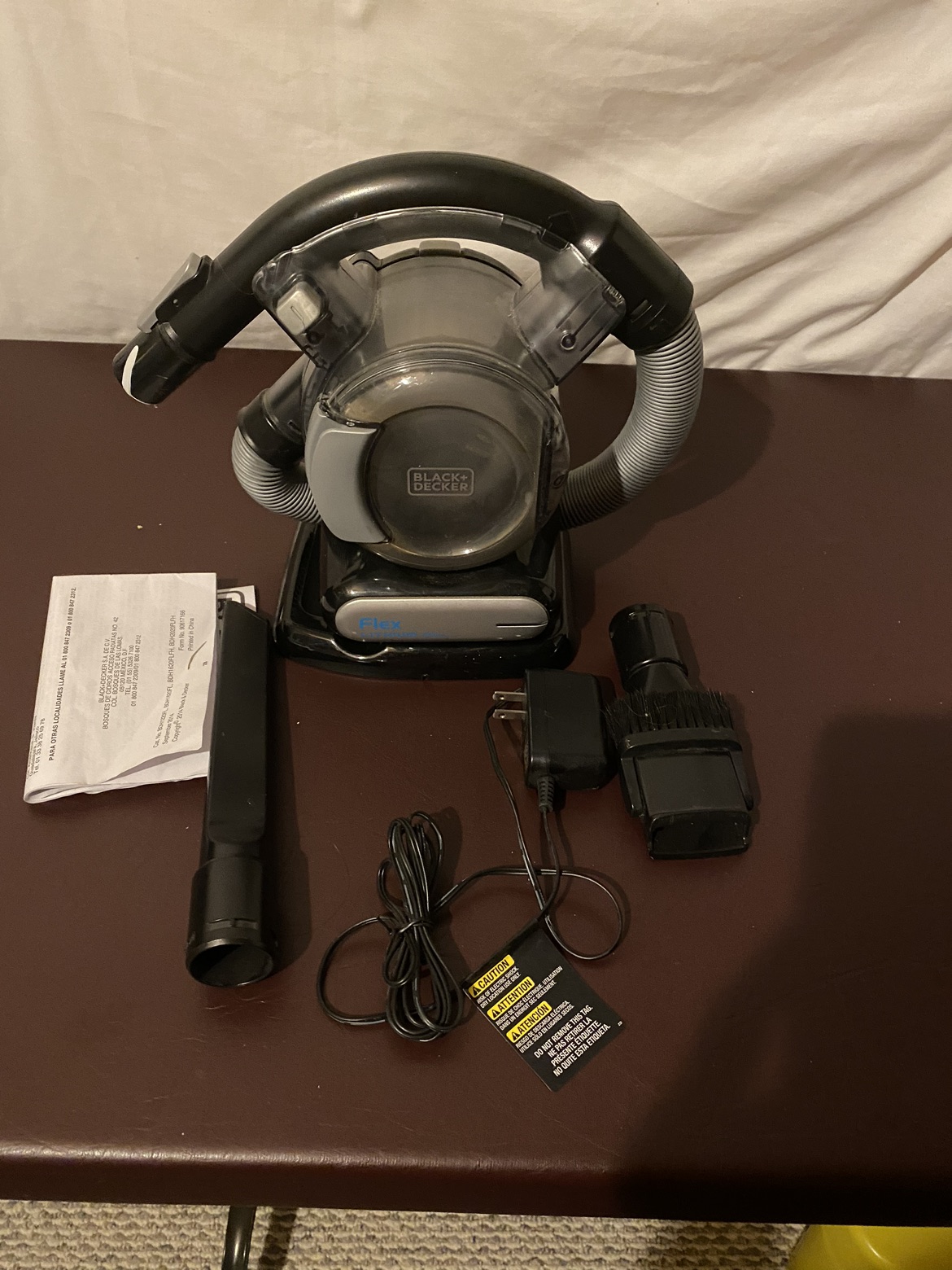 BLACK+DECKER 20V MAX Flex Cordless Stick Vacuum image indicator(9)