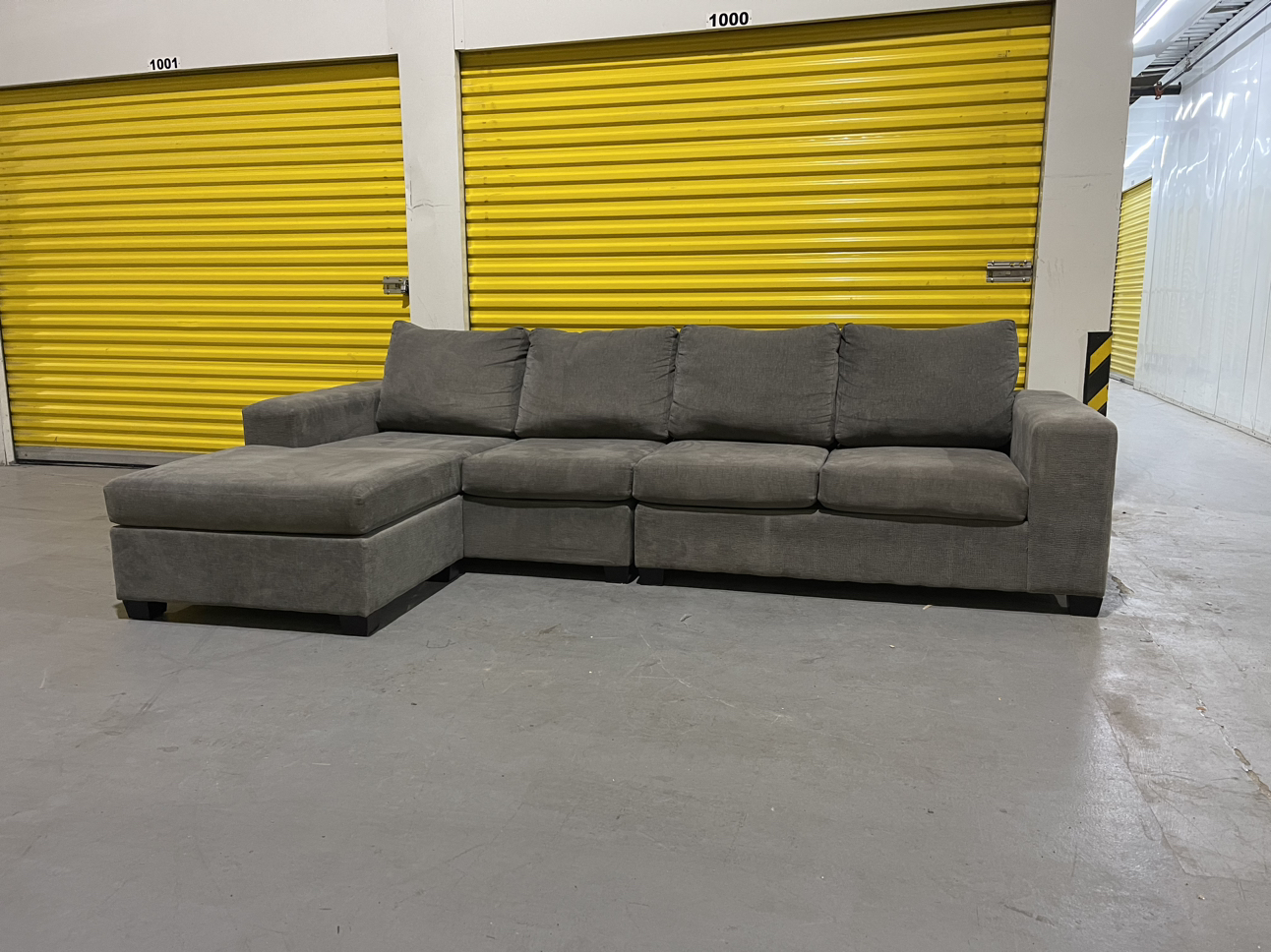 FREE DELIVERY | Big Comfy Reversible Sectional - photo 3