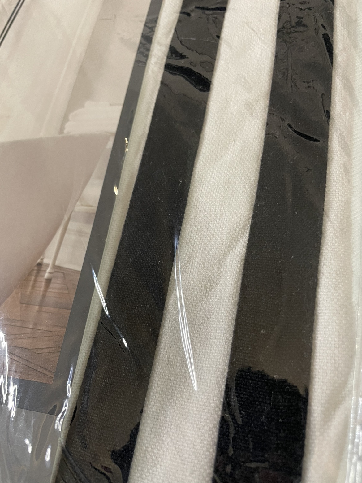 GlucksteinHome Border Stripe Shower Curtain image indicator(2)