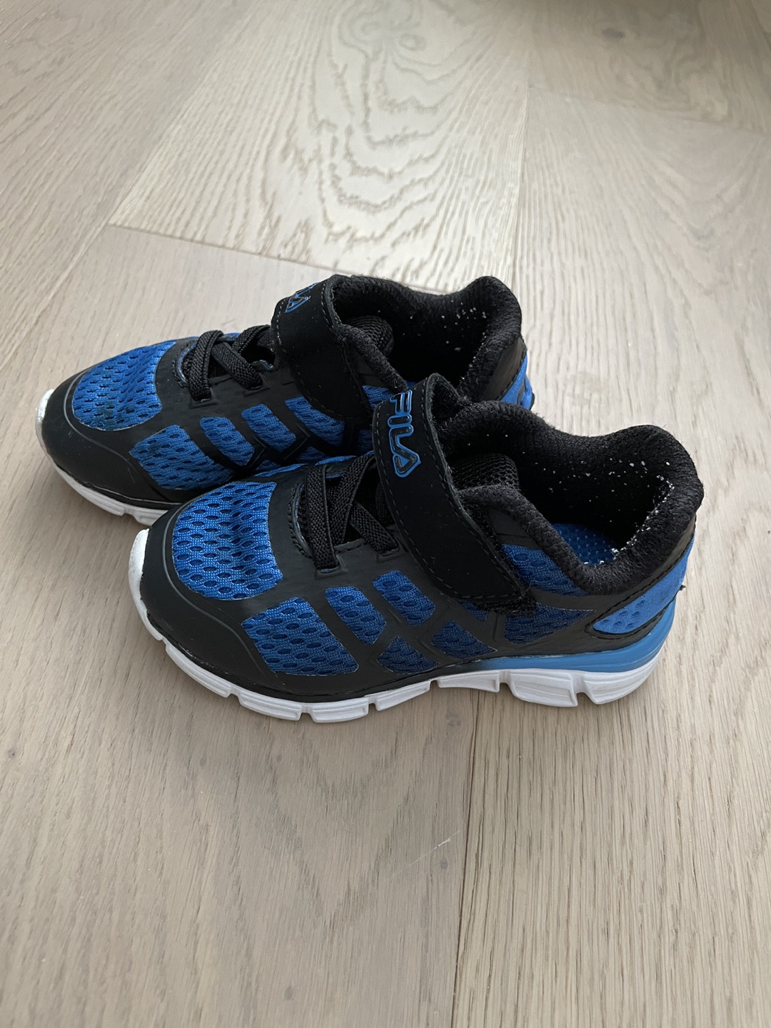 Fila shoes toddler boys