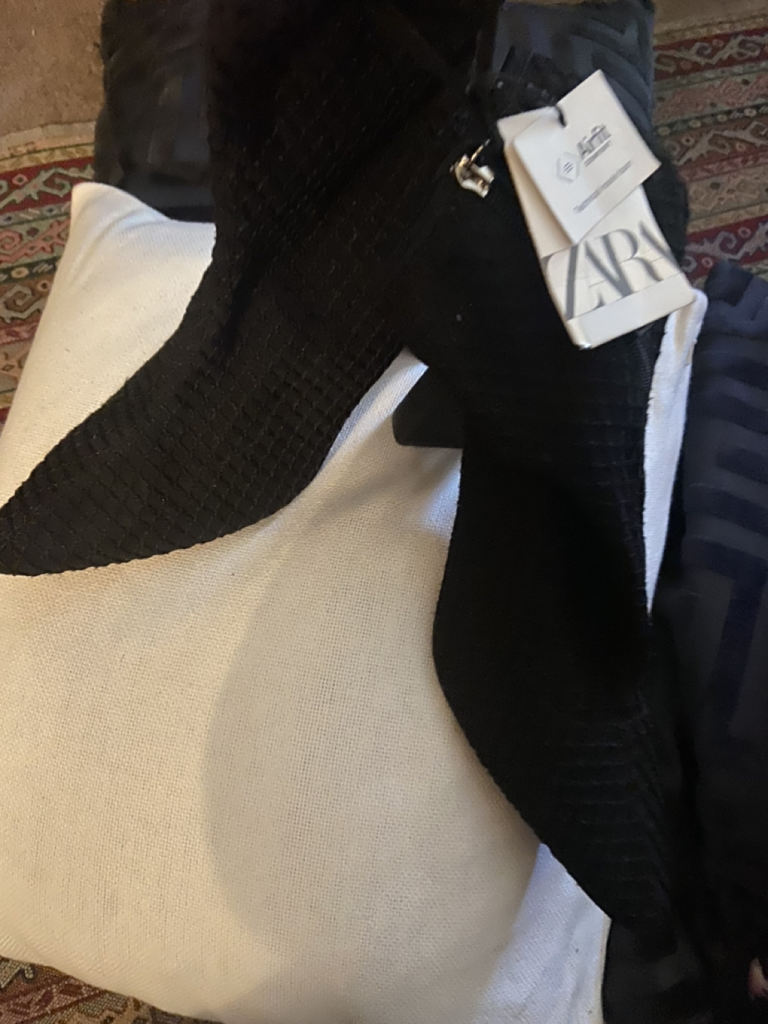 Zara fitted booties, size 8 - photo 2