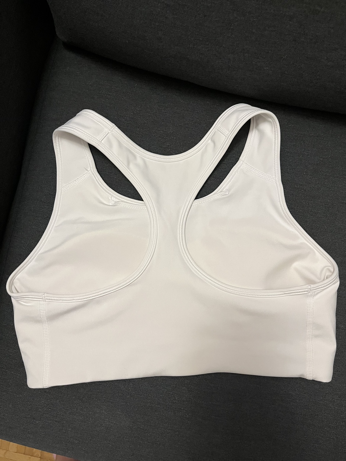 Nike swoosh sports bra - new - photo 2