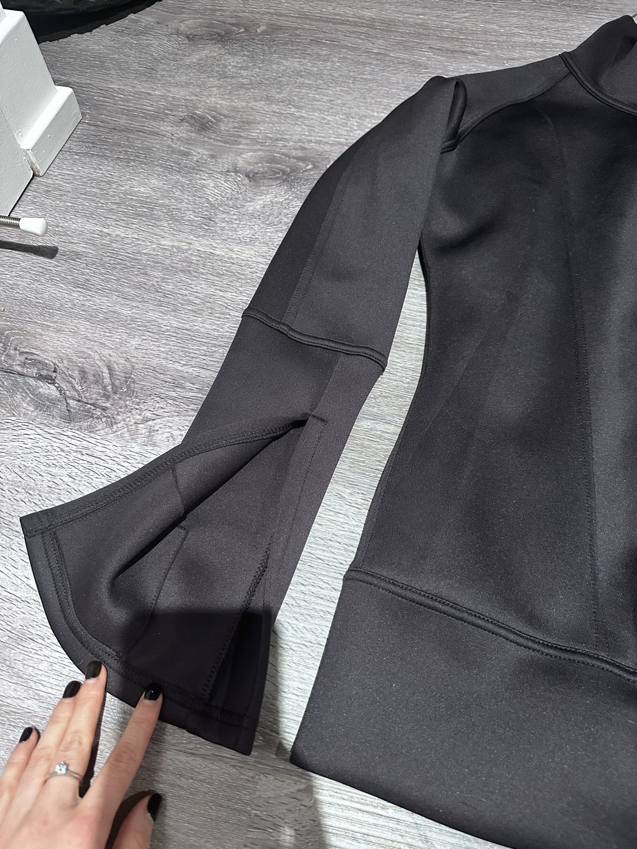 New jacket, brand Taylor Hannah , Size XS image indicator(2)