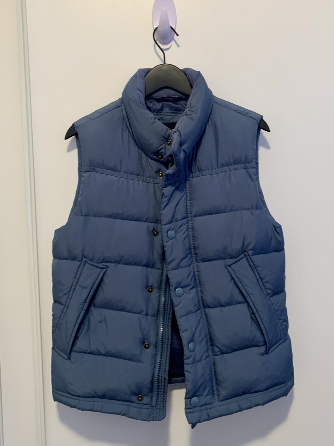 Puffer vest image indicator(2)
