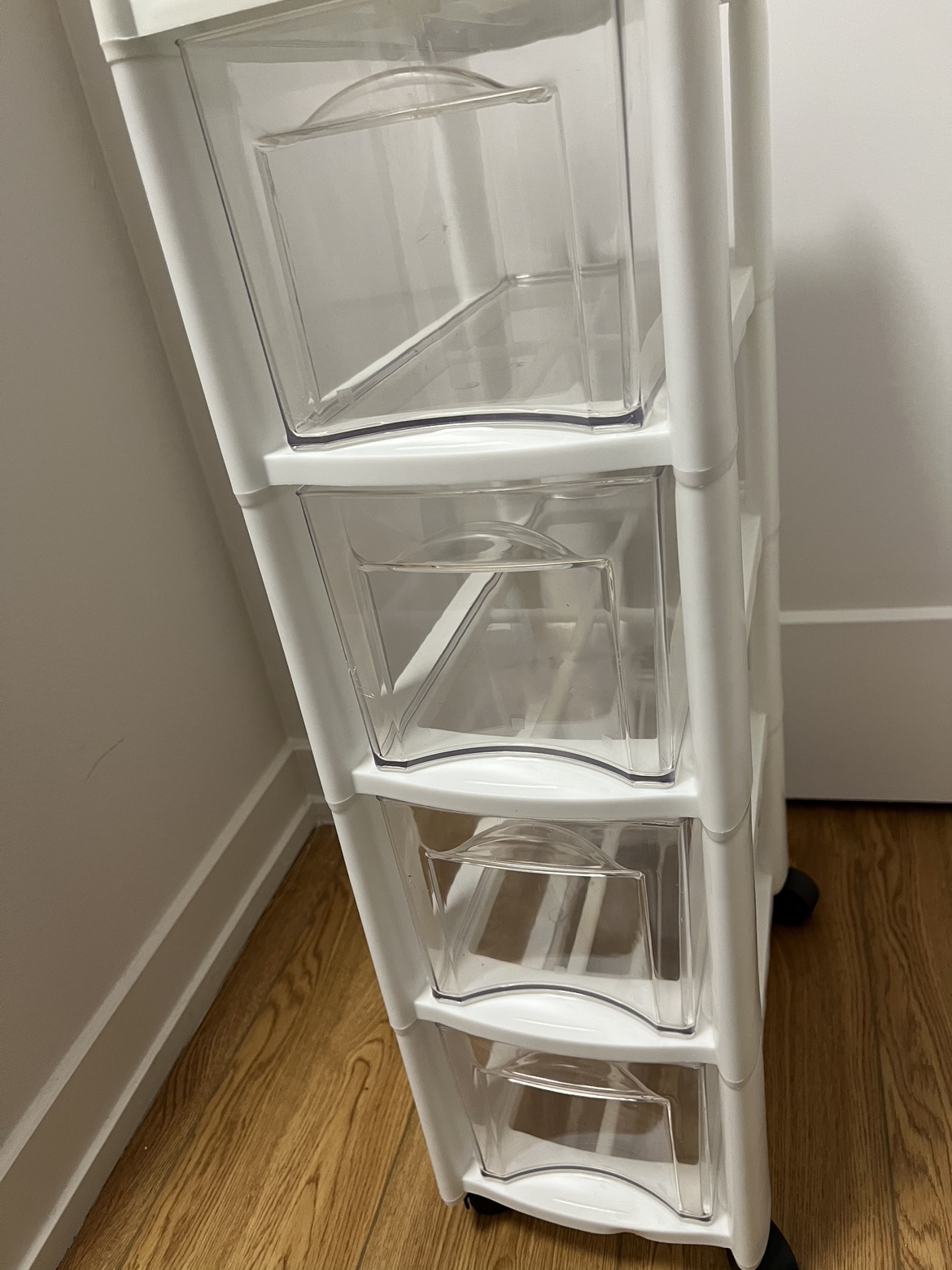 White 4 drawer storage unit