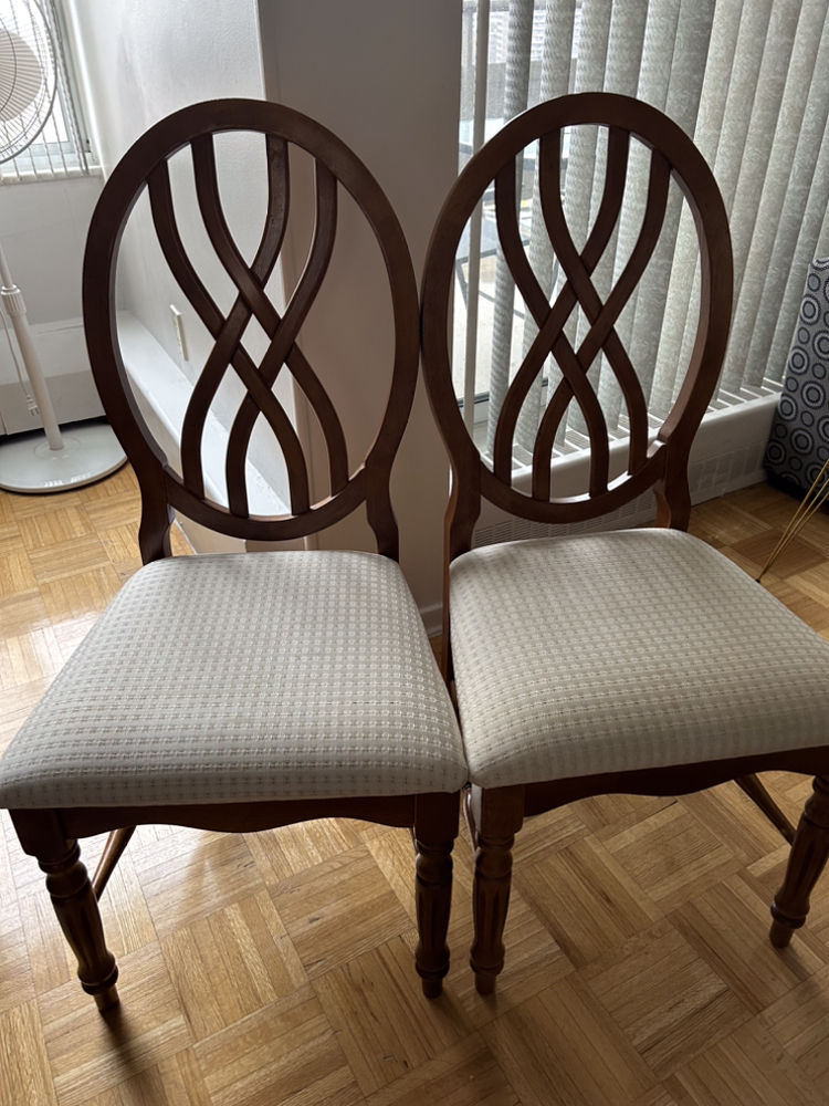 6 Dinning chairs for sale - photo 2