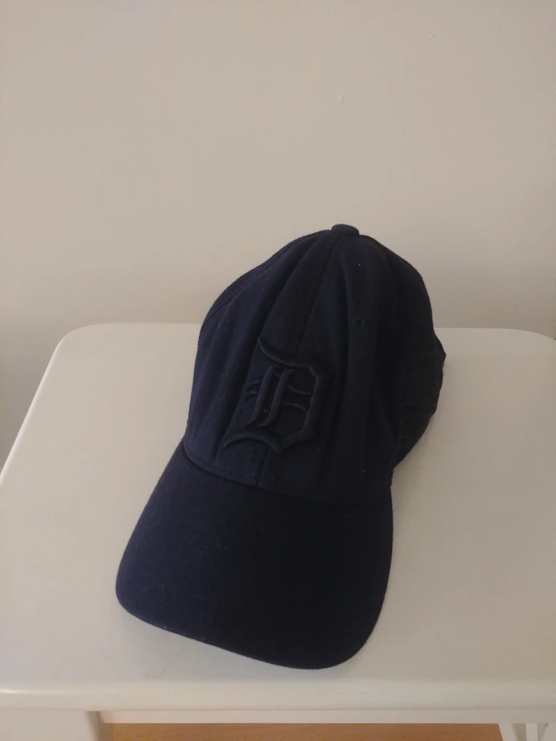 MLB Baseball Cap thumbnail