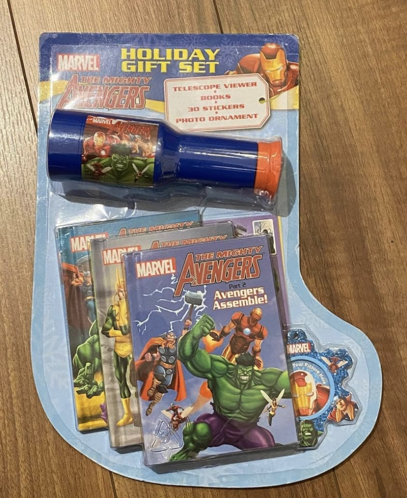 The Mighty Avengers Holiday Gift Set by Marvel❄️ thumbnail