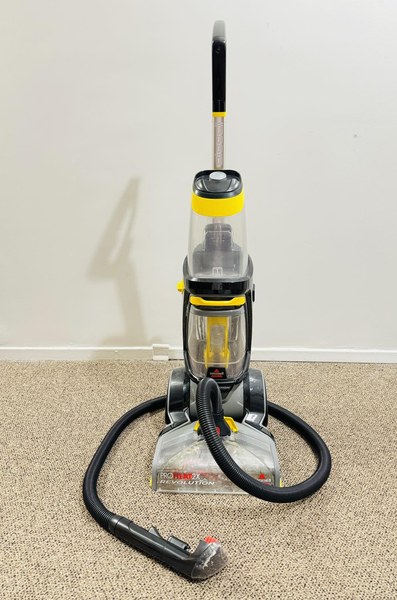 Bissell Carpet Cleaner (Yellow) - photo 4