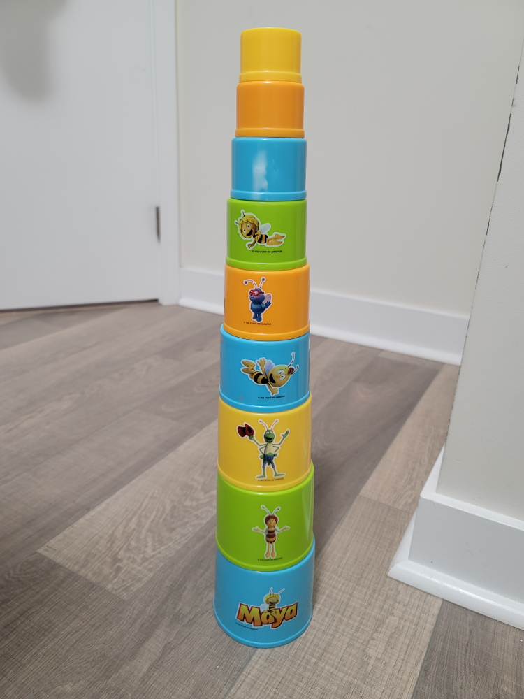 toy stacking tower with printed numbers ❄️ - photo 2