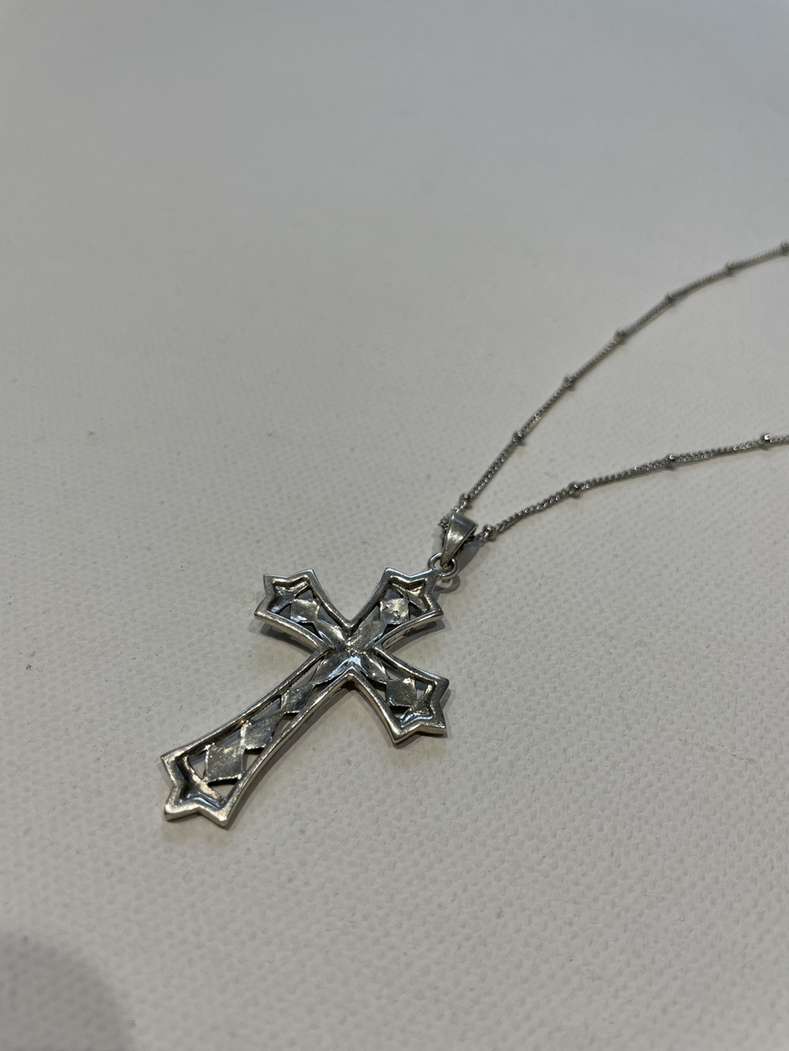 925 cross necklace image indicator(3)