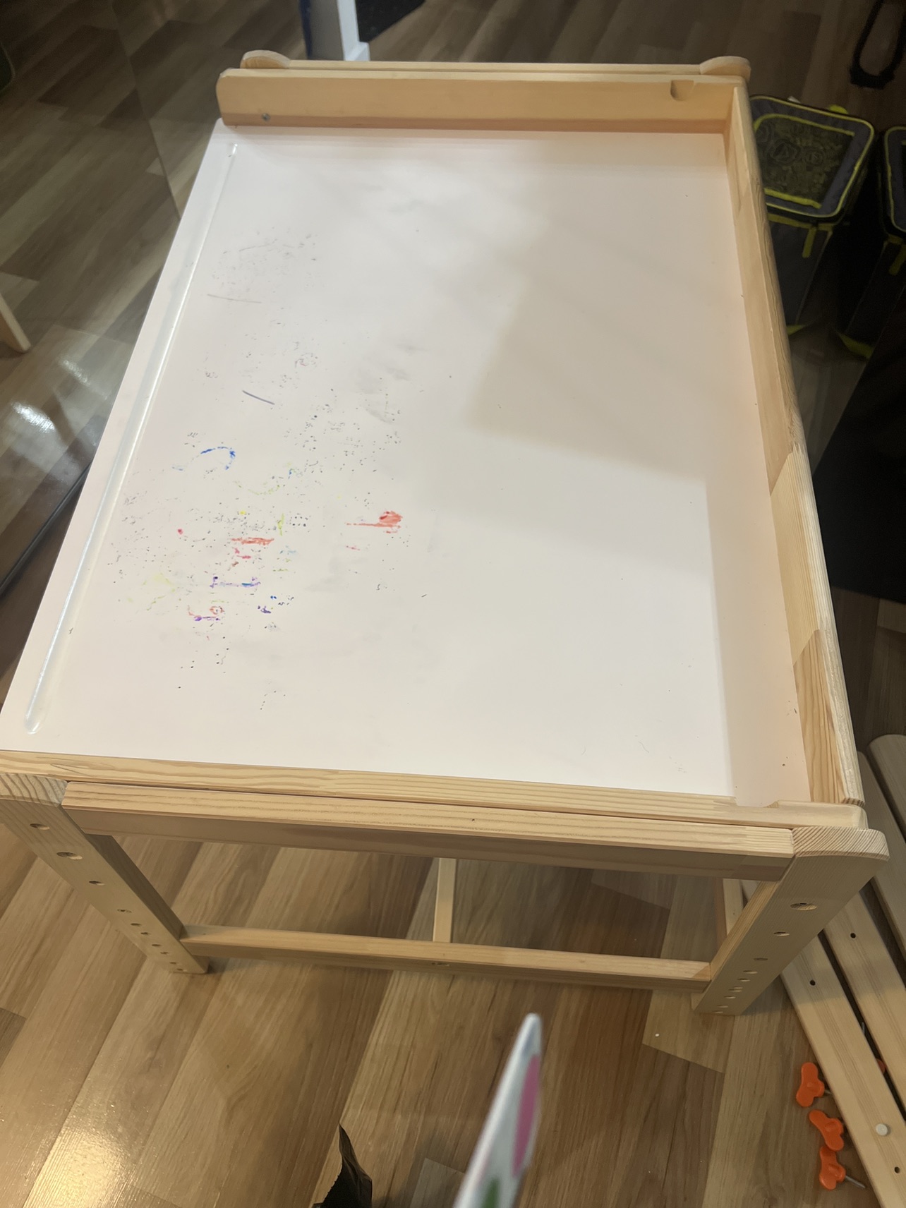 Kids/ Toddler  computer table  or Art table - photo 4