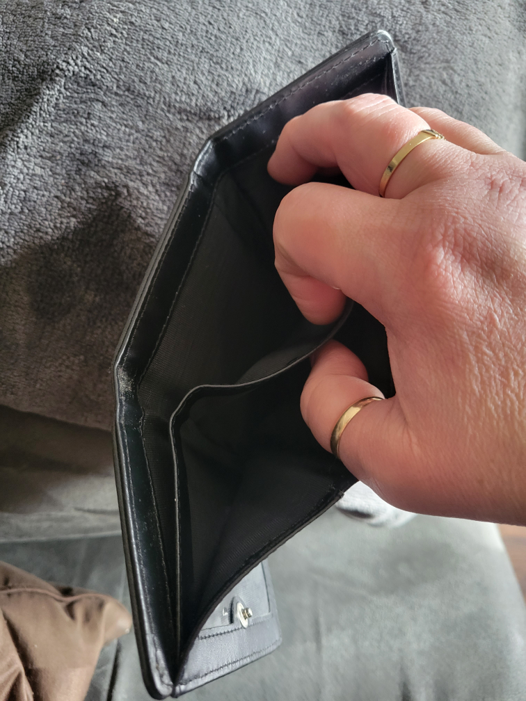 Nightmare before Christmas small wallet image indicator(3)