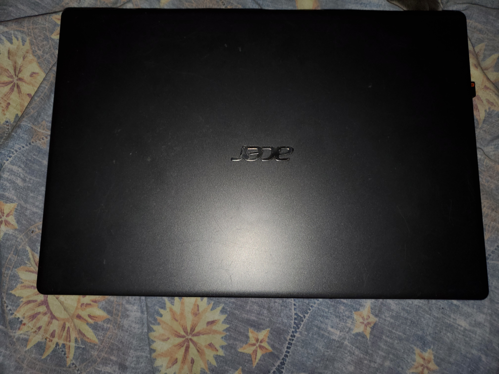 Acer Aspire 1 Slim Laptop Intel Processor with charger - photo 2