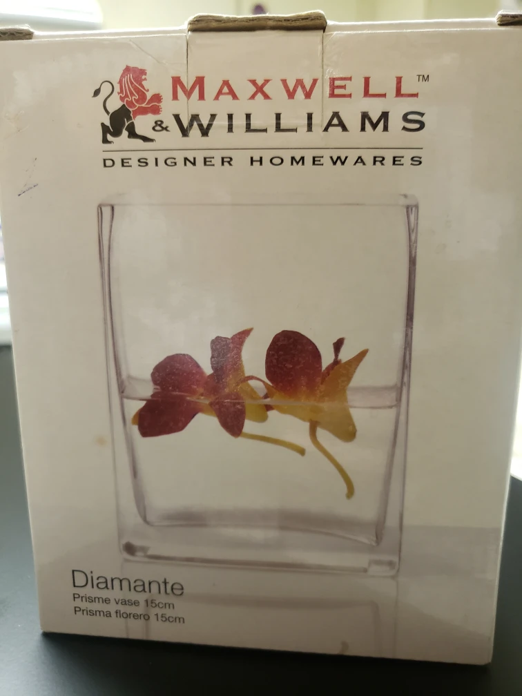 Glass Vase For Free❄