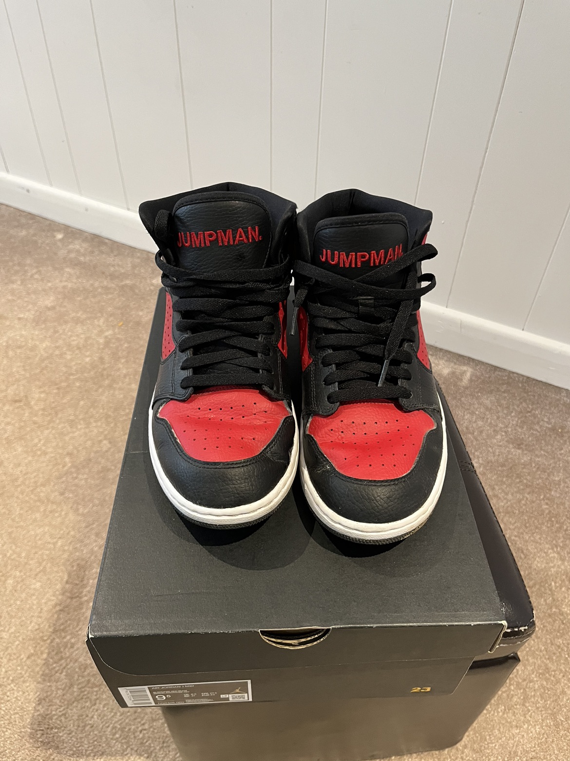 Nike US 9 image indicator(4)