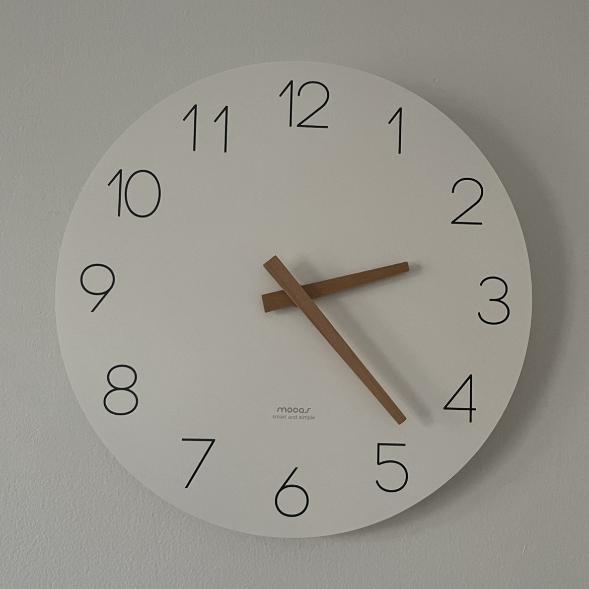 Non ticking silent wall clock 30cm 12" thumbnail