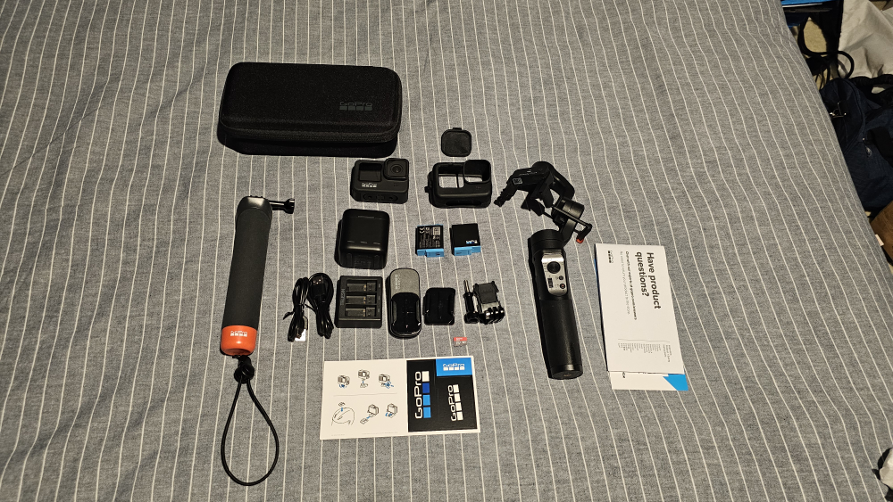 GoPro Hero 9 + accessories image indicator(3)