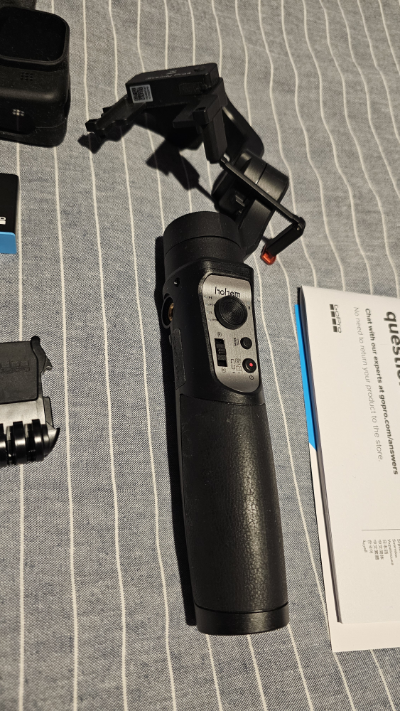 GoPro Hero 9 + accessories image indicator(7)