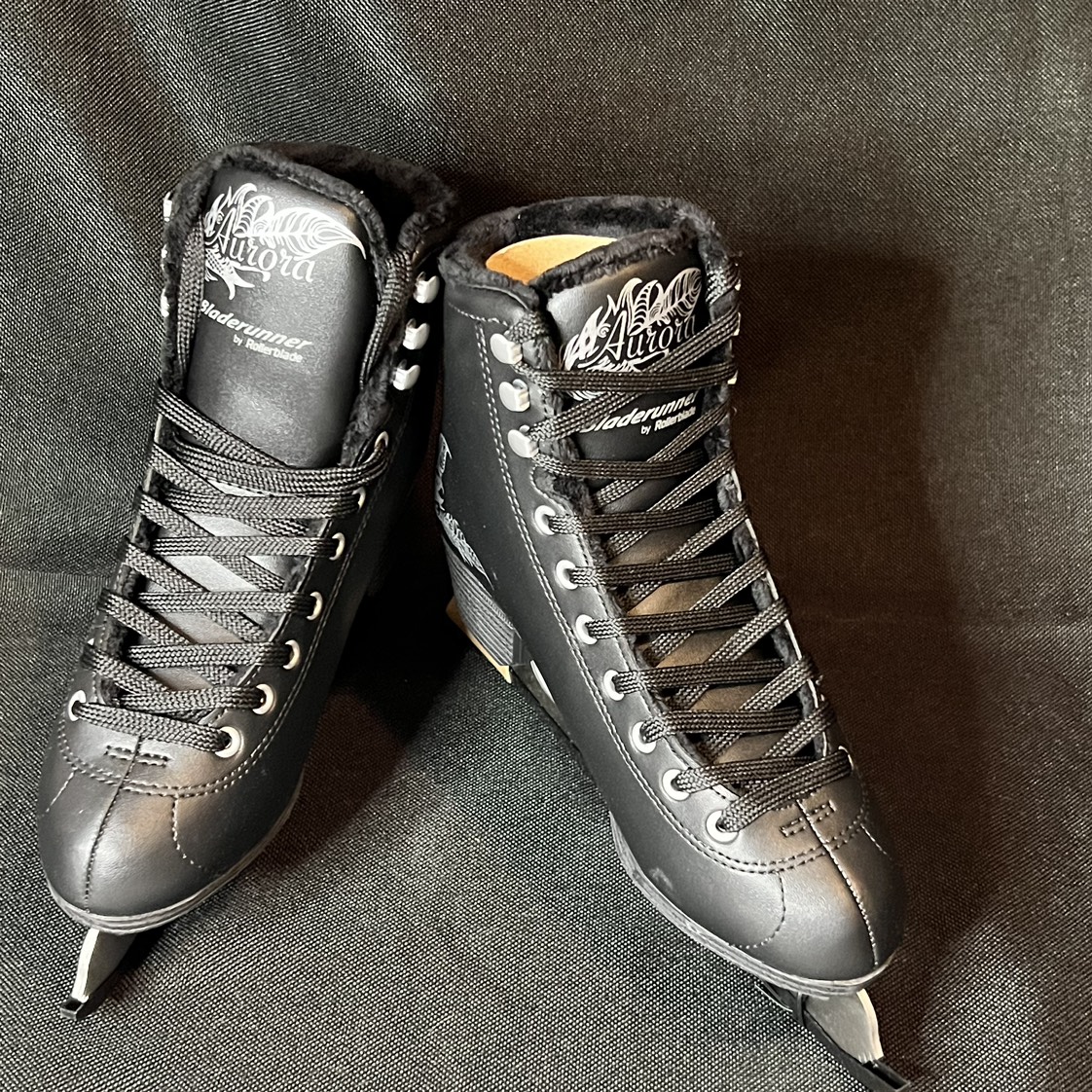Bladerunner Aurora Women's Figure Skates Size 7 - photo 3