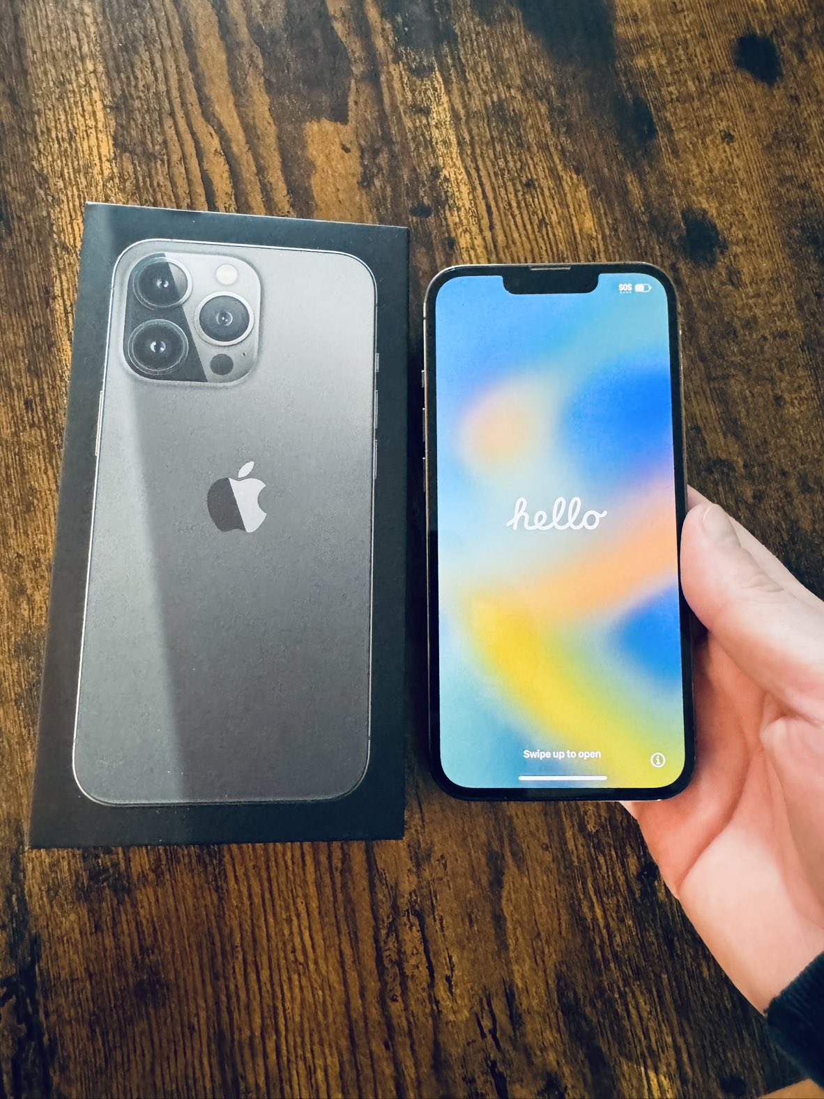 iPhone 13 Pro - 256gb - Unlocked + Case