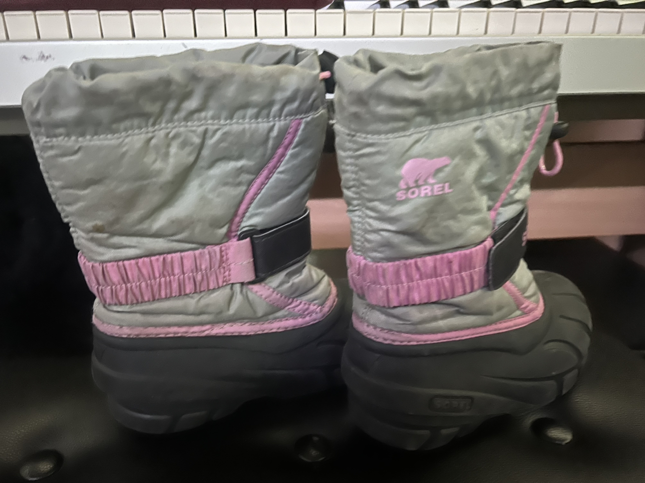 Sorel Pink ❄️ thumbnail