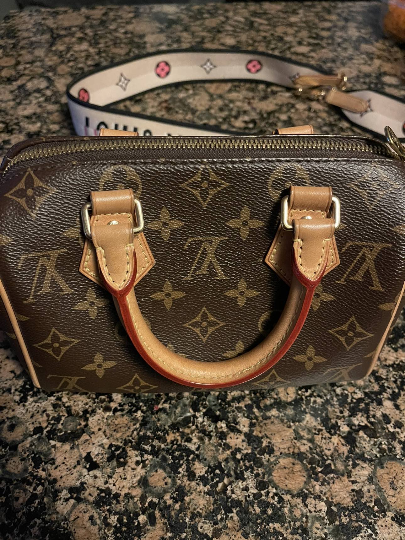Authentic Louis Vuitton Speedy 20 - photo 2