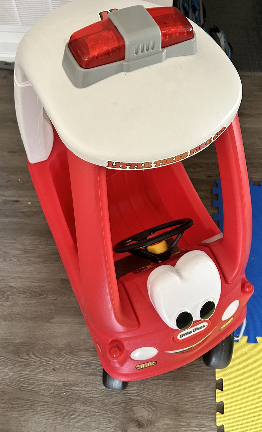 Little tikes ride and rescue cozy coupe