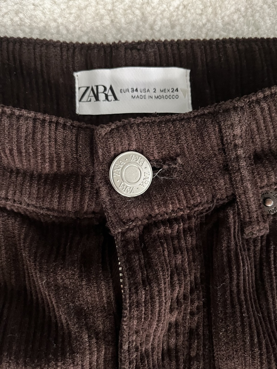 Zara size 2 - high waisted Dark brown corduroys. image indicator(2)