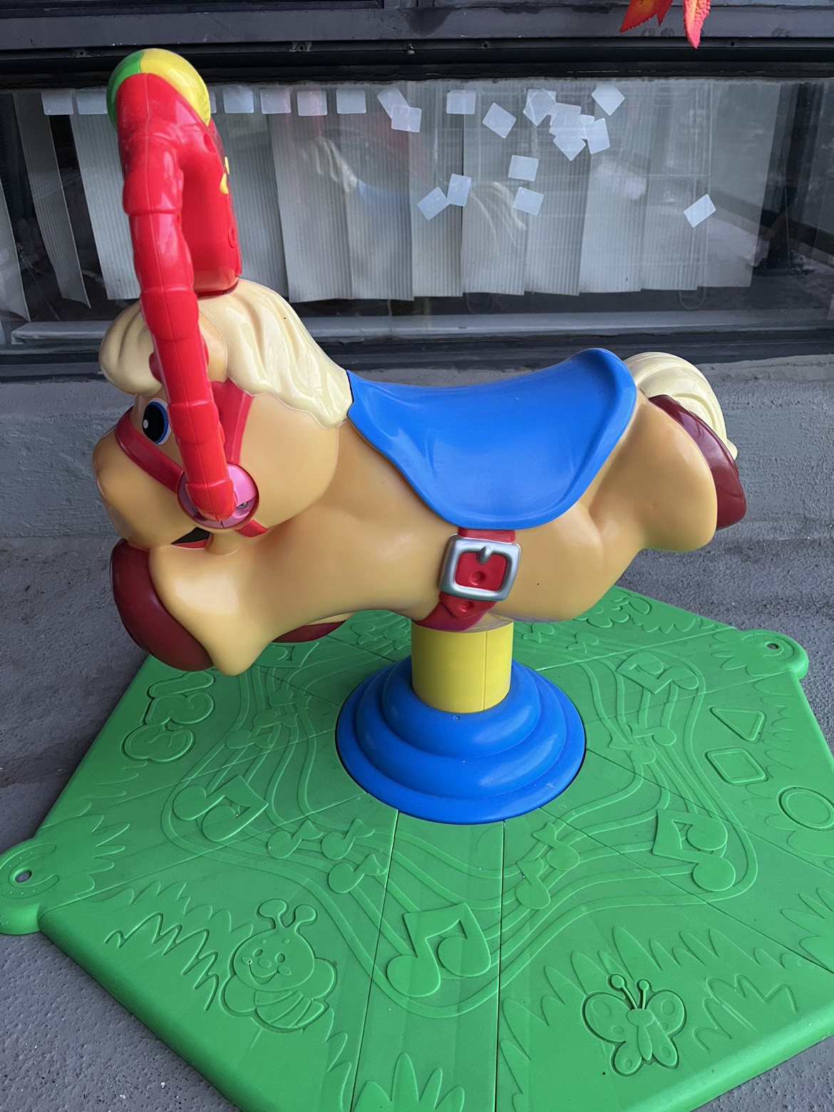 toy horse thumbnail
