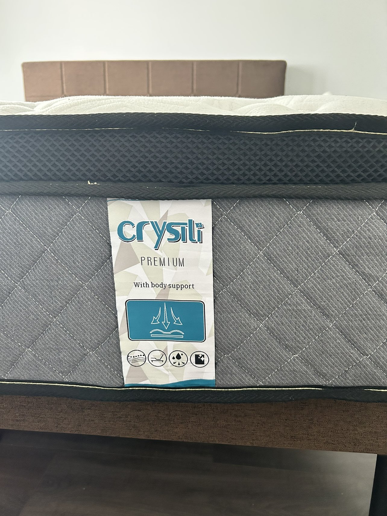 Queen Mattress (For pick up only) - photo 2