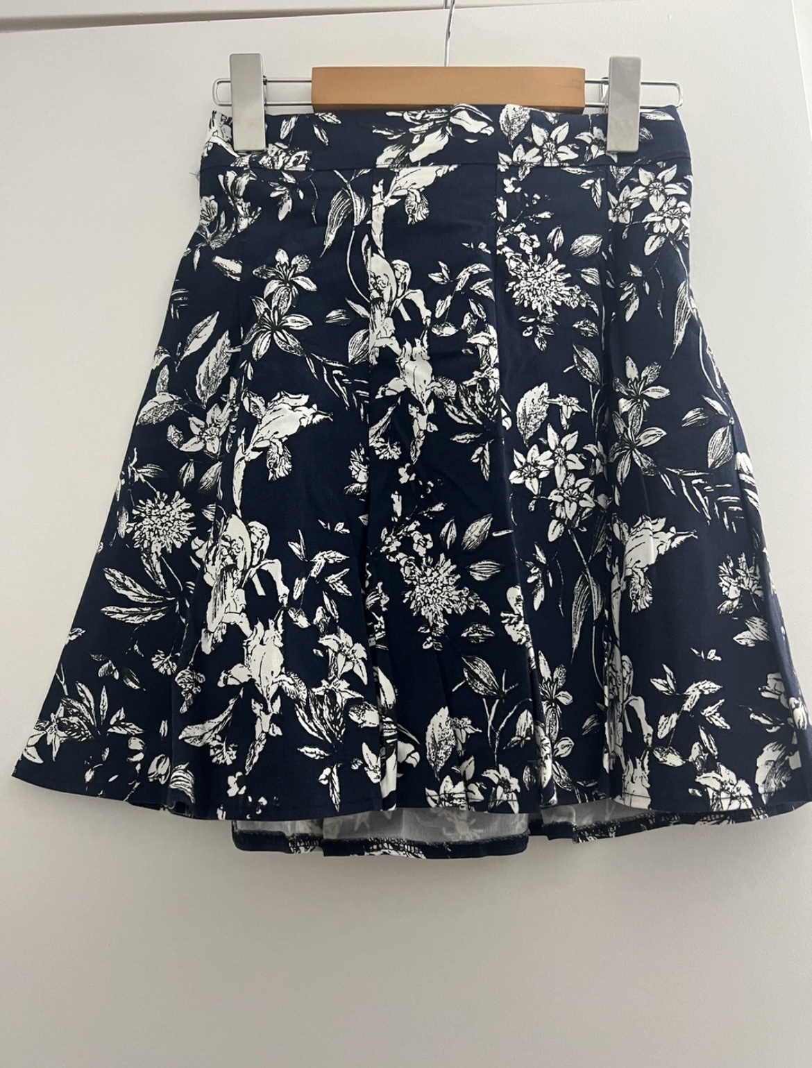 4 Skirts (All for $9) thumbnail