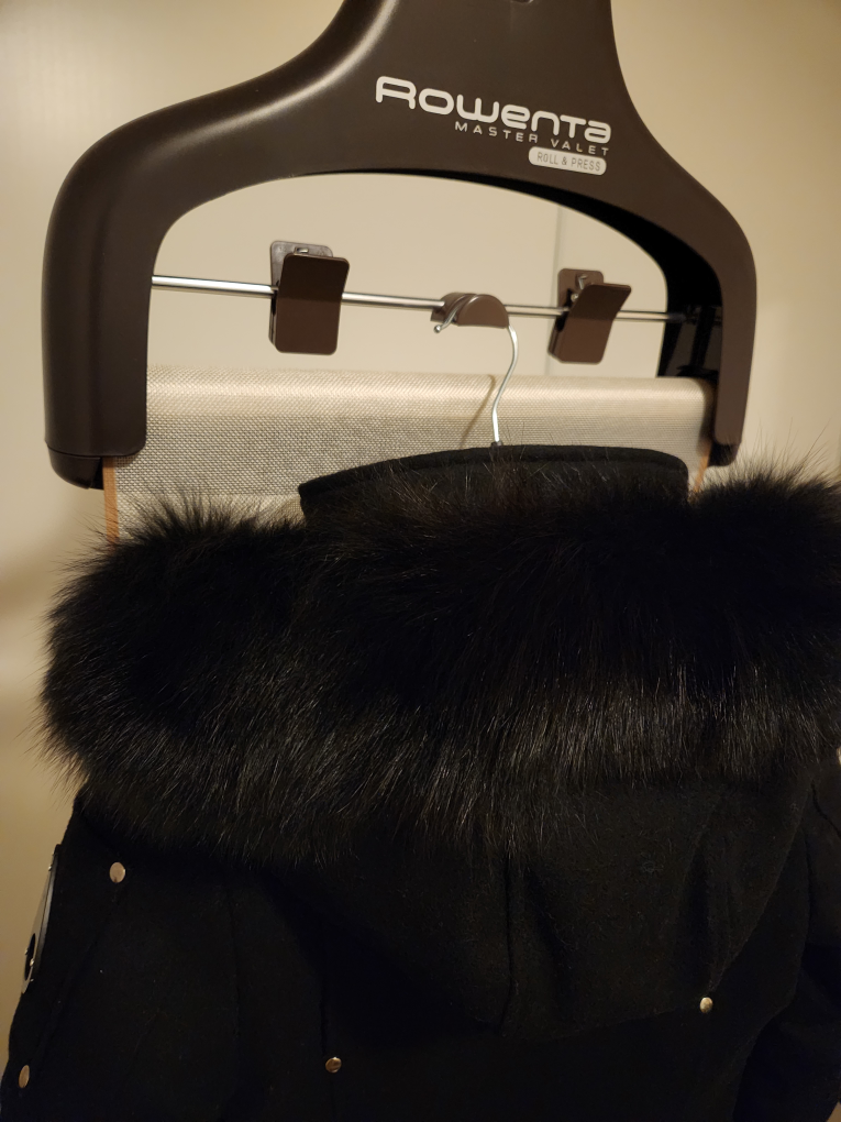 Moose Knuckles Limited Edition Wool Parka Women image indicator(10)