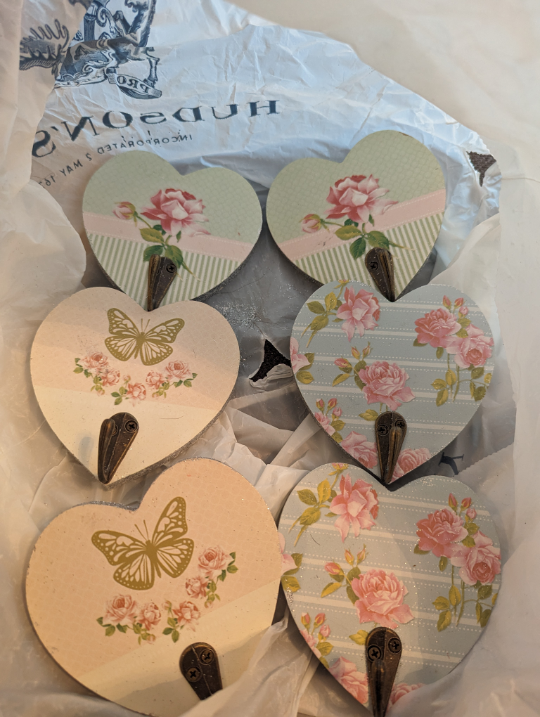 heart hooks #freecycle thumbnail