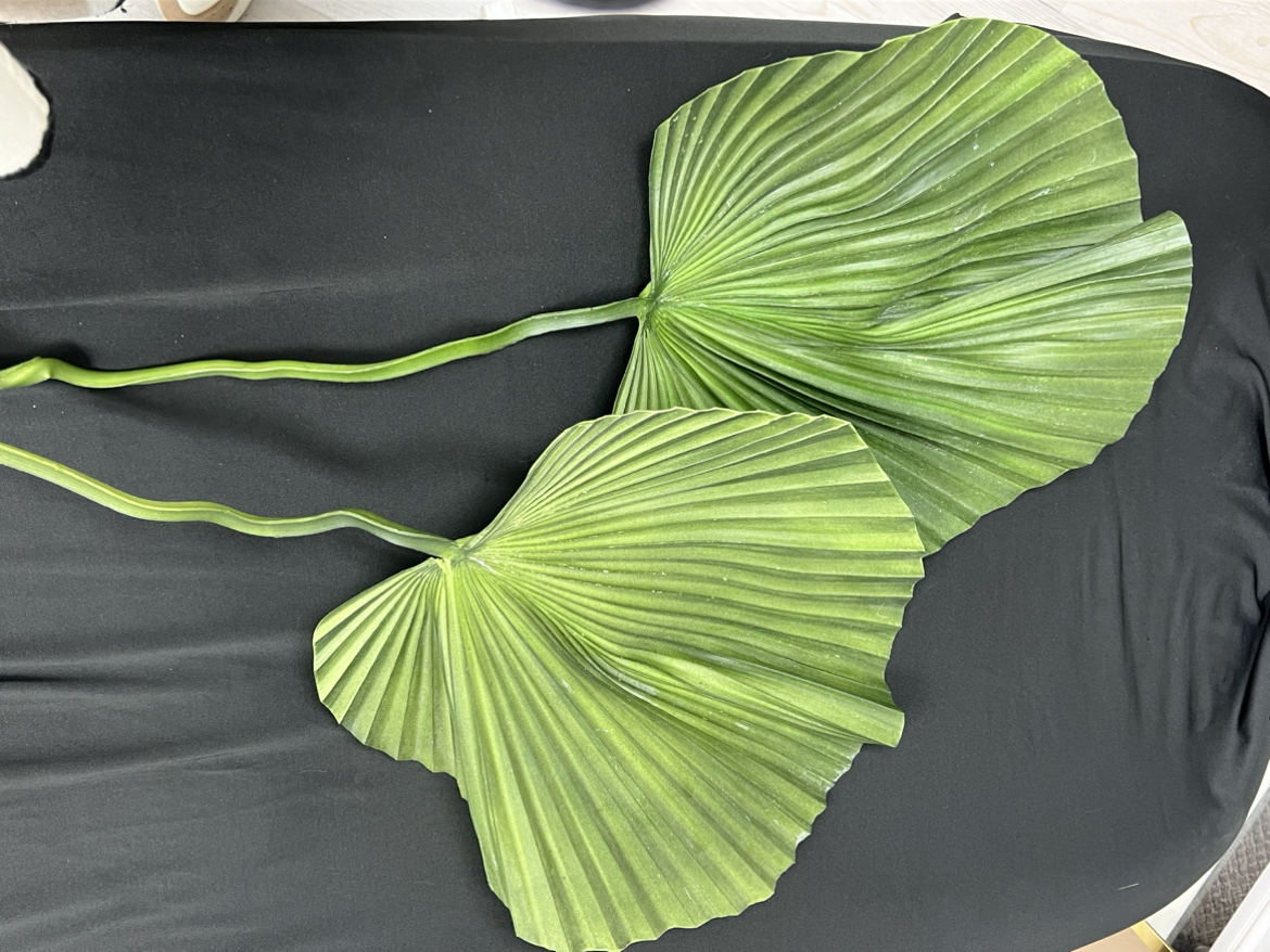 Faux green decorative leaves - photo 2